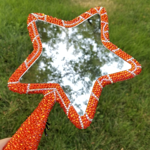 🆕️Jeffree Star, Custom Glow Web Halloween Mirror - Picture 13 of 16